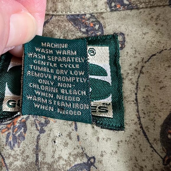 Gander Mt. Guide Series Men’s Shirt, Sz. XL, Fishing Lures Theme, Green/Gray - Picture 6 of 7